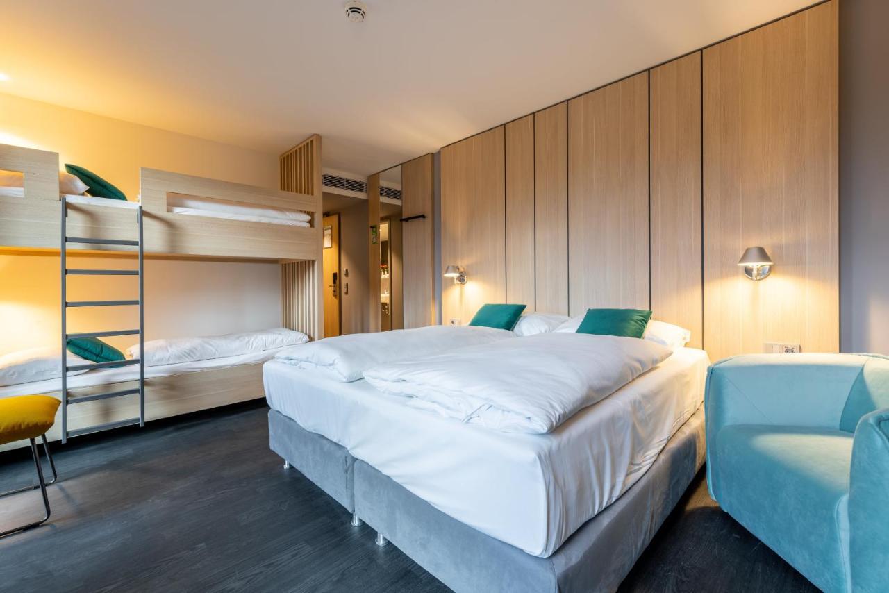 Serways Hotel Hoesel Ratingen Eksteriør bilde
