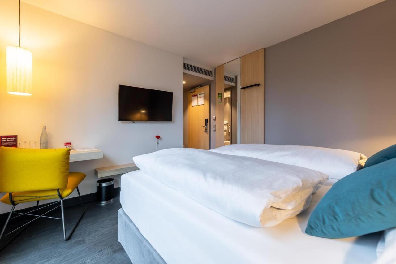 Serways Hotel Hoesel Ratingen Eksteriør bilde