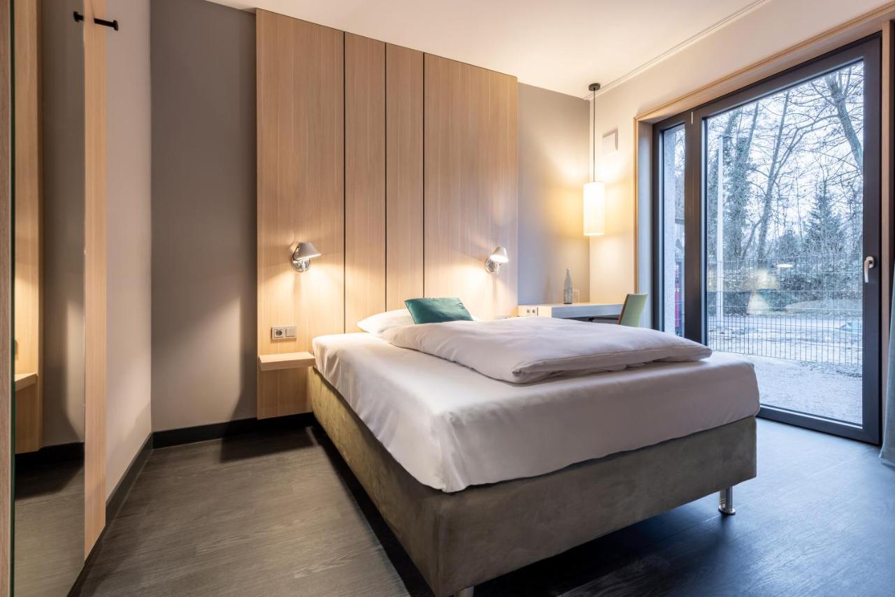 Serways Hotel Hoesel Ratingen Eksteriør bilde